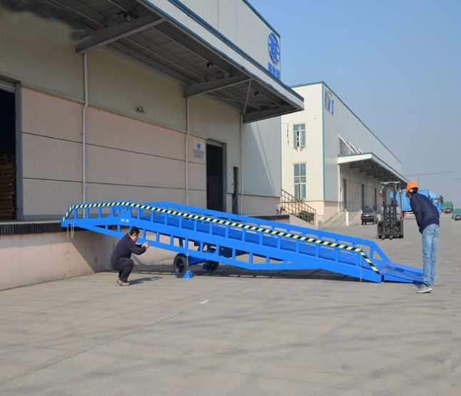 白沙移动式登车桥应用